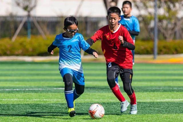 英超夺冠赔率曼城逼近枪手 热刺降级赔率1赔2