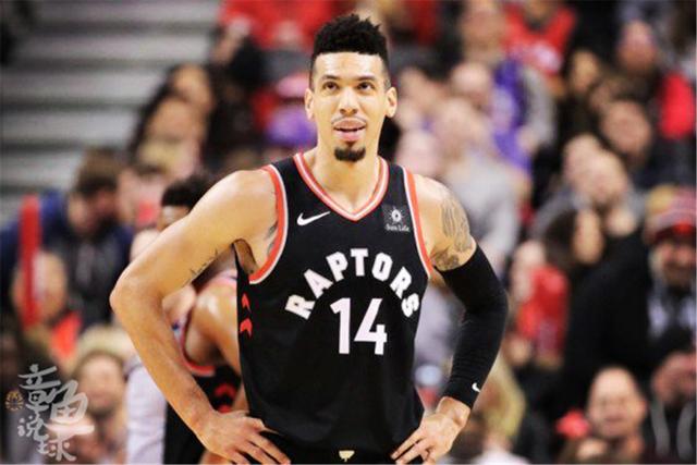 赵继伟17分辽宁胜宁波 贺希宁38分深圳胜新疆